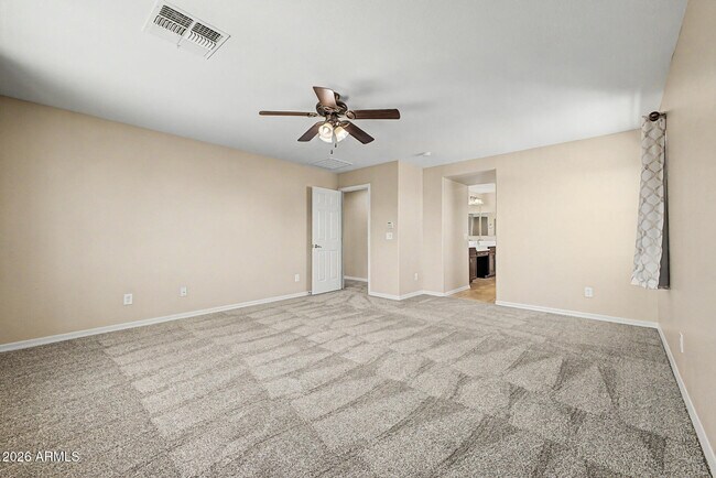 Building Photo - 2531 E Eleana Ln