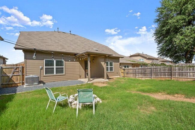 Building Photo - 7300 Branrust Dr