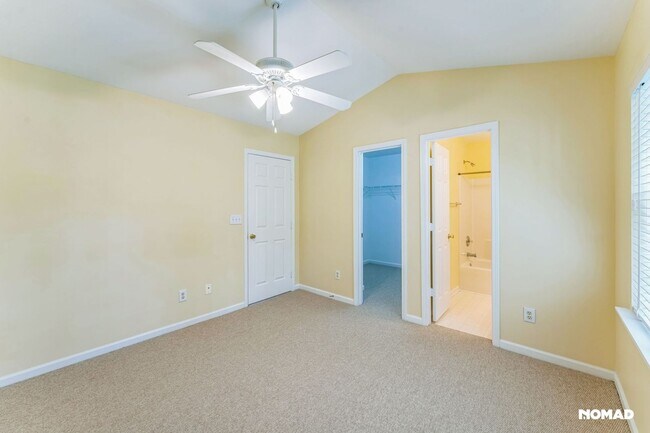Building Photo - Charming 2BR House in Charlotte