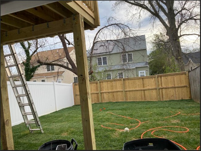 Building Photo - !!MOVE IN SPECIAL: $500 OFF on 2nd MONTH R...