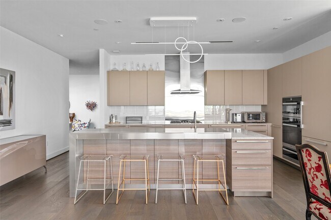 Building Photo - 3331 D'Amico St