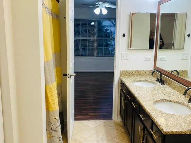 Building Photo - 2745 Borkshire Ln