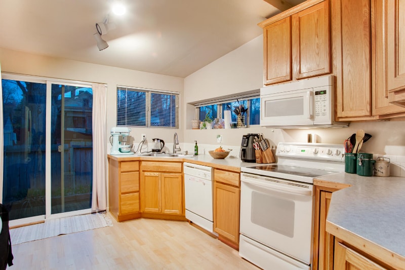 Building Photo - 1525 9th Ave