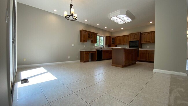 Building Photo - Gated Community! Ranch Style Home! Rent Or Purchase For $499,000.00!