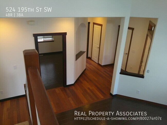 Building Photo - 524 195th St SW