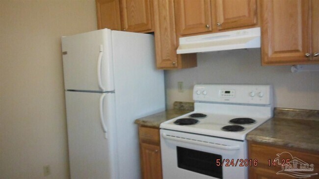 Building Photo - 2361 Sugartree Ct