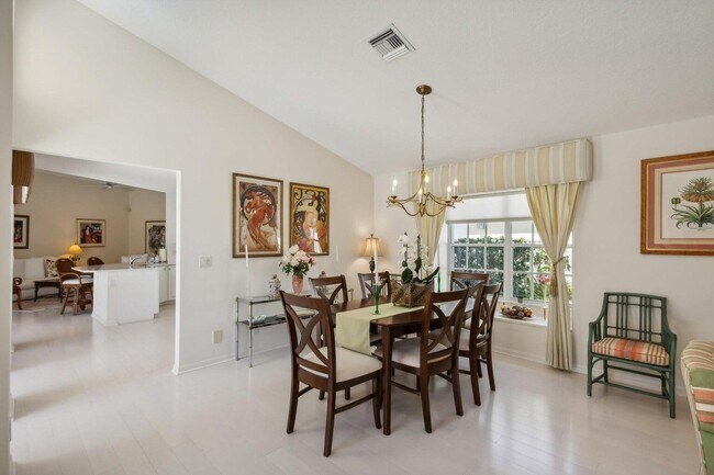Building Photo - 16481 Riverwind Dr