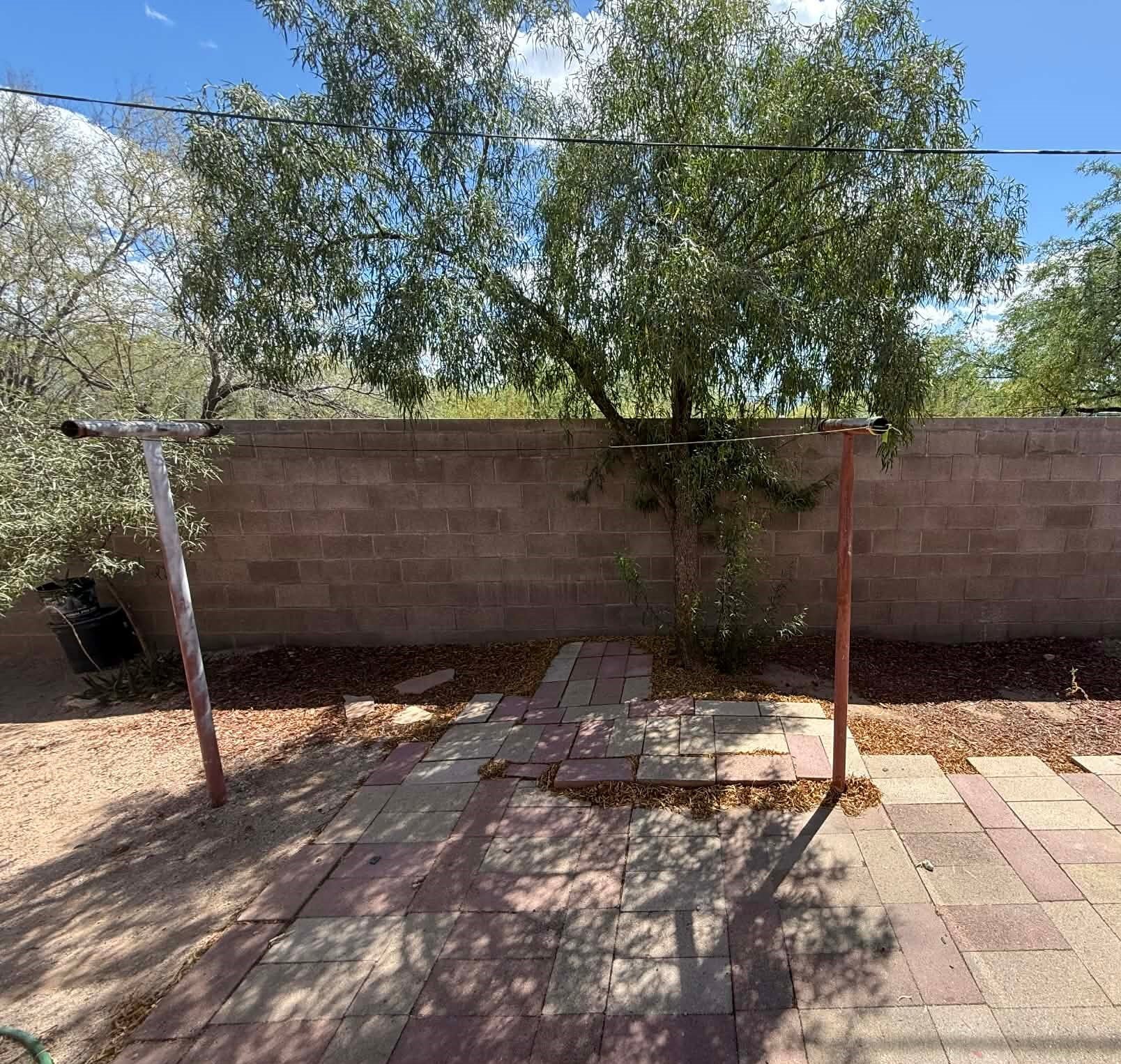 Building Photo - 3577 E 3rd St