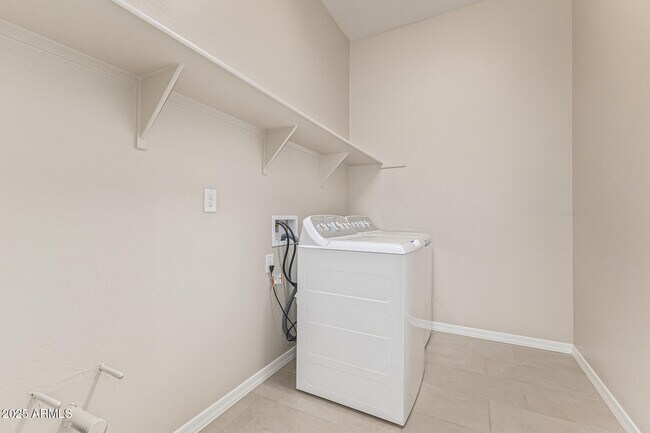 Building Photo - 20108 W Montecito Ave