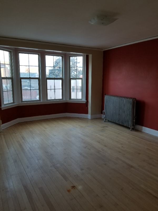 Building Photo - 440 N Park Ave