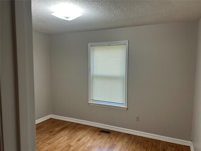 Building Photo - 216 Rue Grand Dr