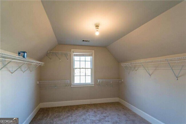 Building Photo - 8465 Bethel Ridge Ct