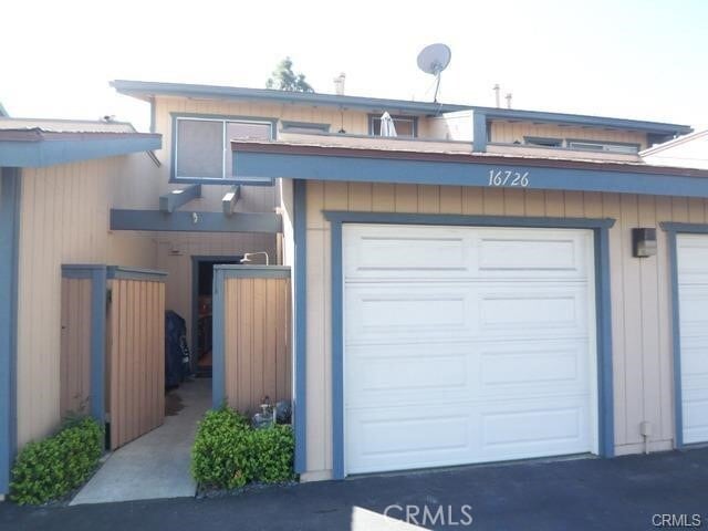 Building Photo - 16726 Algonquin St