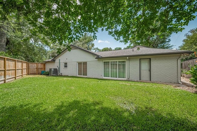 Building Photo - 13622 Comely Ln