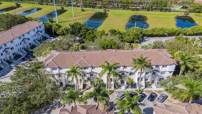 Building Photo - 5030 SW 126th Ave