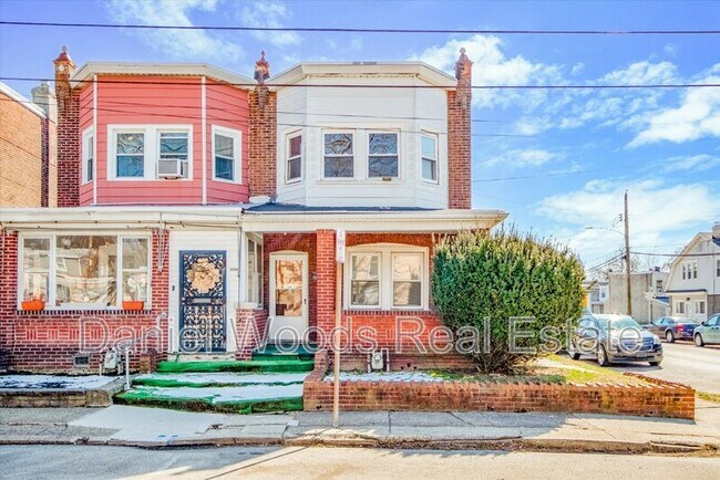 Building Photo - 2541 W 7th st