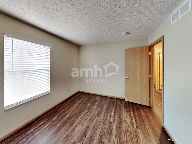 Building Photo - 3446 Natalie Dr