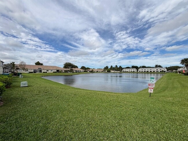 Building Photo - 3145 SW 50th St