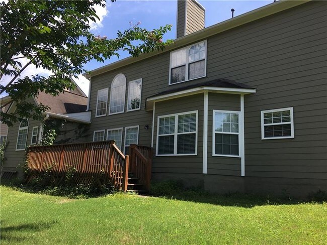 Building Photo - 1864 Canoe Ridge NW