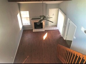 Building Photo - 200 Pecan Dr