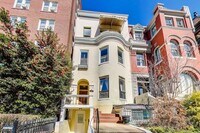 Building Photo - Peaceful 2BD/2BA - Two Level Condo in the Heart of Dupont Circle!