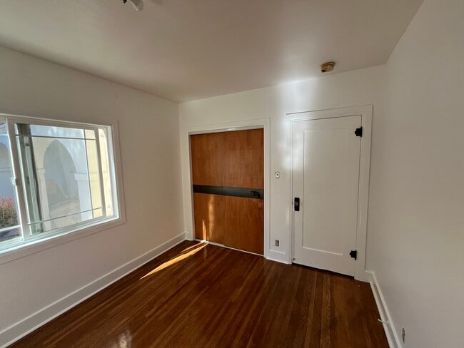 Building Photo - 3416 Cattaraugus Ave