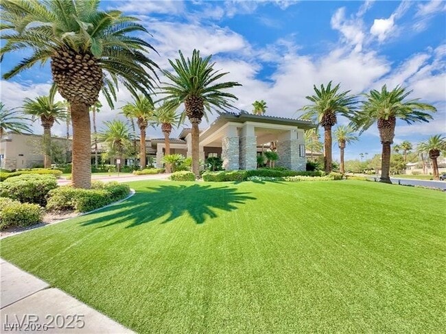 Building Photo - 134 Crooked Putter Dr