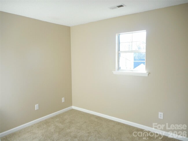 Building Photo - 6611 Flat Creek Dr