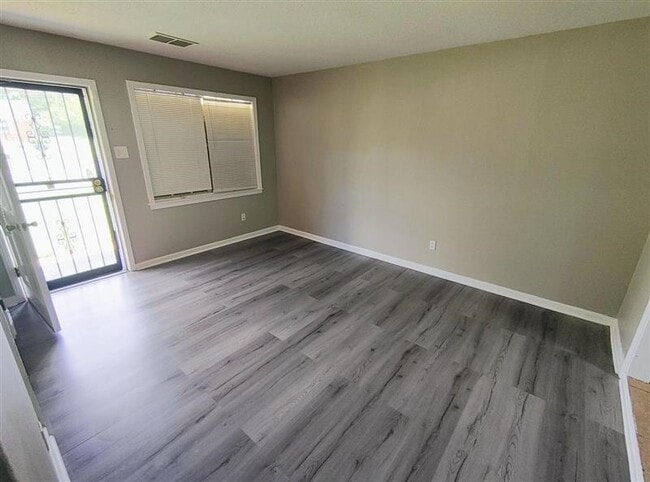 Building Photo - 4959 Shayne Ln
