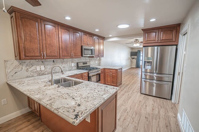Building Photo - COMING SOON! 55+ Friendly Valley Community...