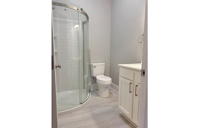 Interior Photo - Daniels 26