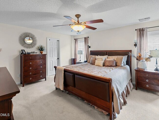 Building Photo - Earn Wealth While Leasing - Like a Homeowner - Lease to Own