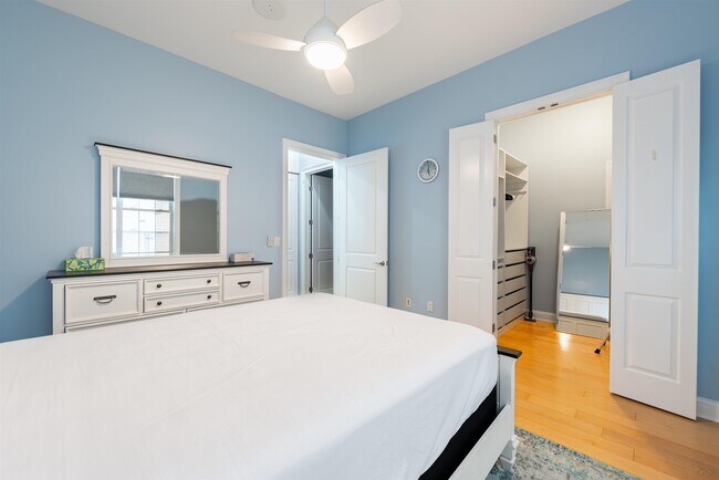 Building Photo - 100 Tidewater St