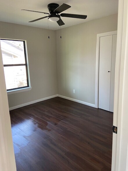 Bedroom 1 closet - 2626 W Ashby Plz