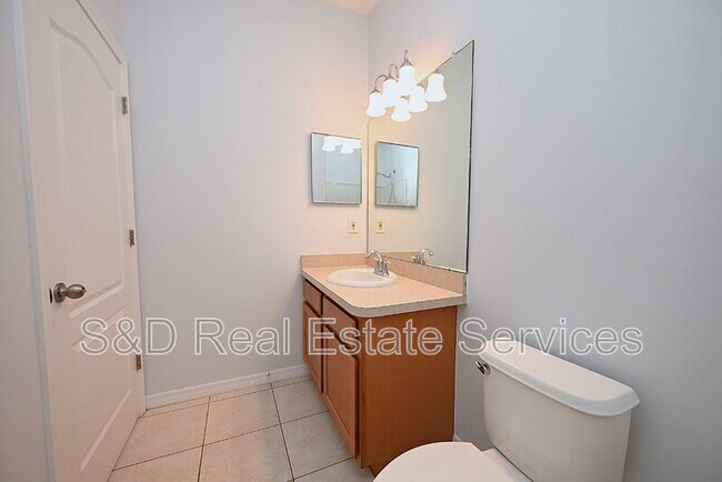 Building Photo - 4219 Winding Vine Dr