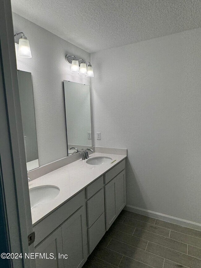 Building Photo - 336 Belfort Ct