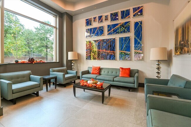 Building Photo - 1 2nd St