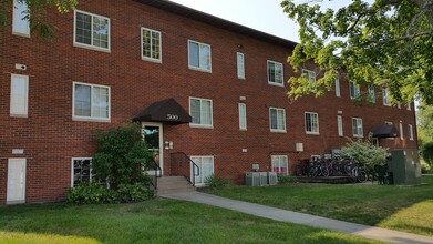 Building Photo - 502 Grandview Ct