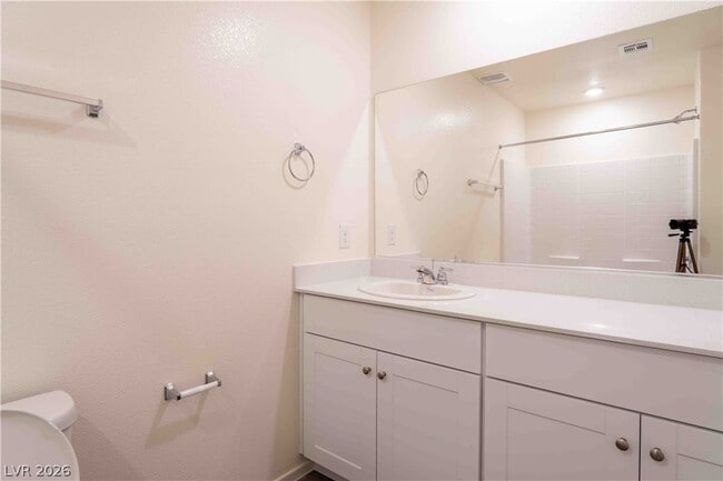 Building Photo - 3727 Celesta Vis Ave