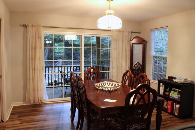 Building Photo - ***MONTREAT SCHOOL YEAR RENTAL***