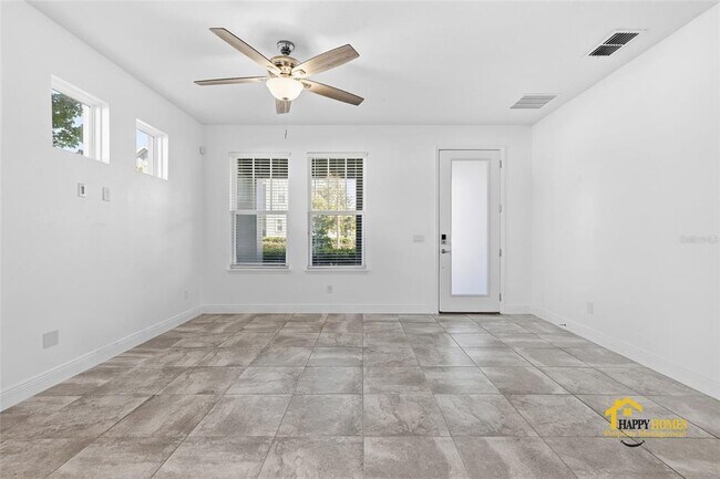 Building Photo - 13456 Stoddart Ave