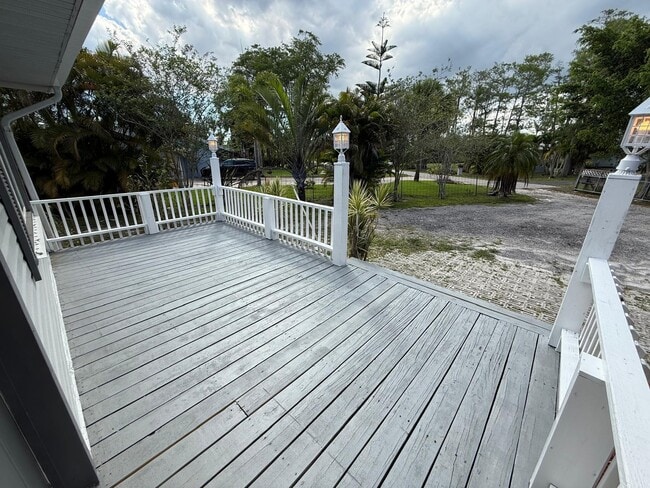 Building Photo - 14526 Paradise Trail