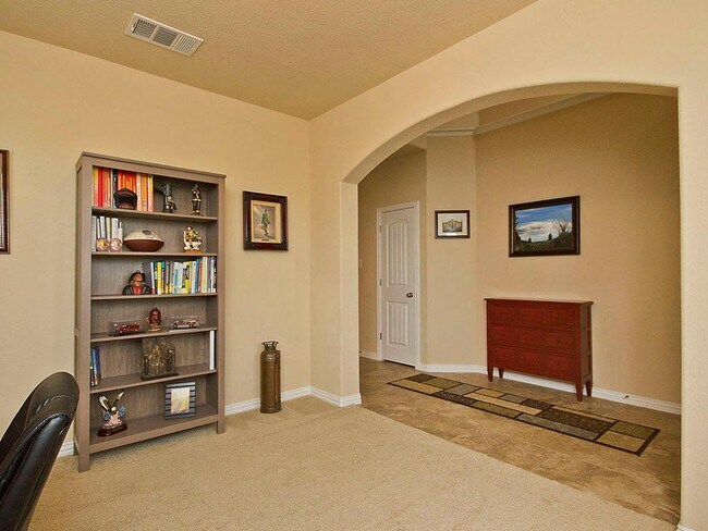 Building Photo - 20920 Windmill Ranch Ave