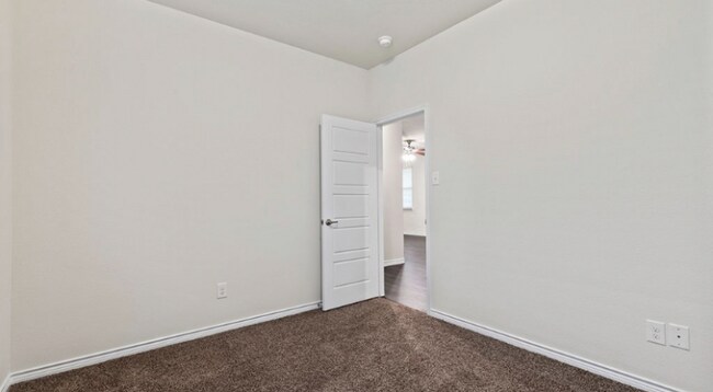 Building Photo - 2344 Opaline Dr
