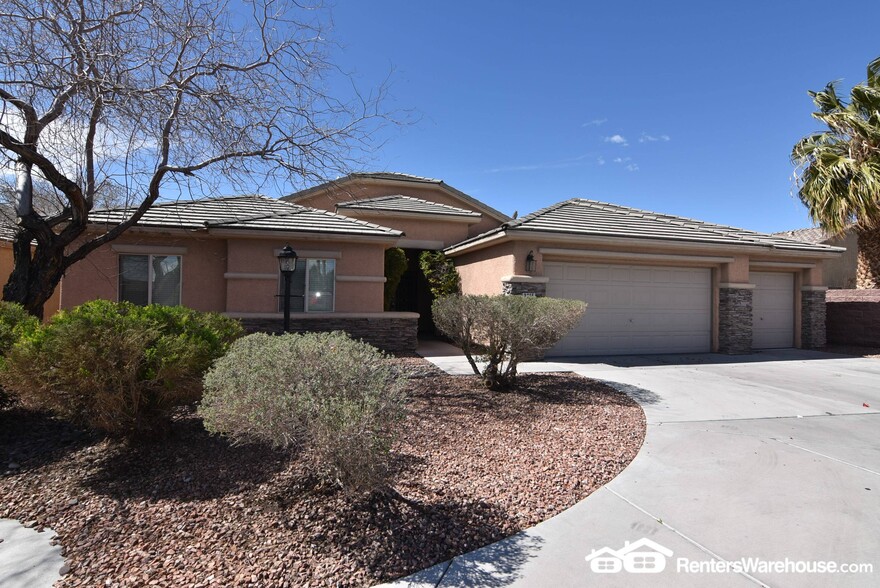Building Photo - 3615 Villa De Paz Ct