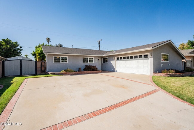 Building Photo - 2117 Hurles Ave