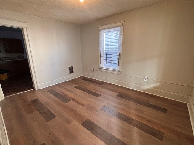 Building Photo - 100 Fairbanks St