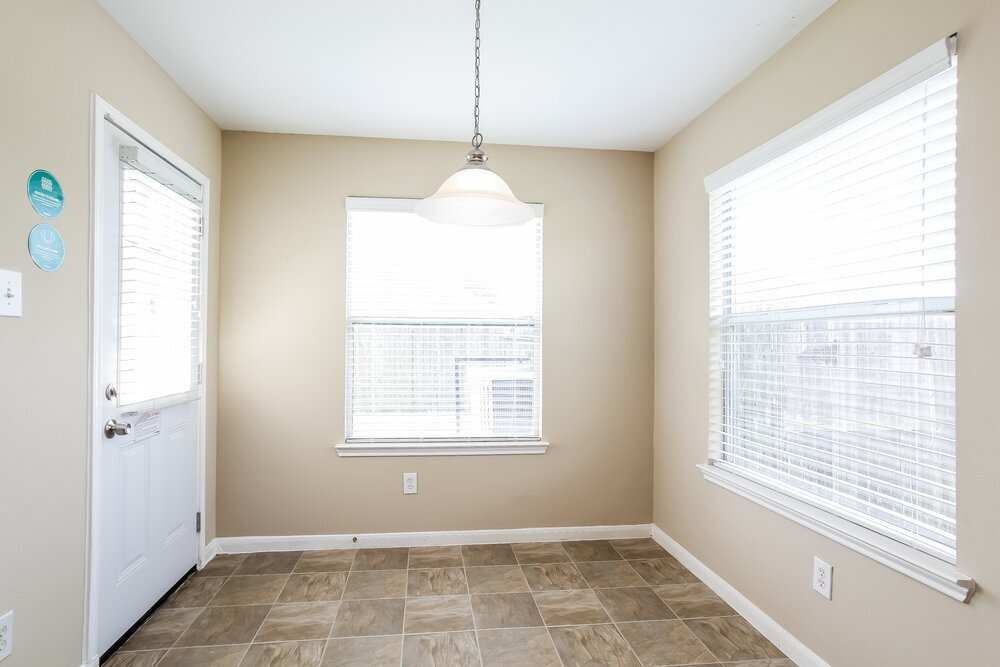 Building Photo - 14210 Noahs Landing Ln