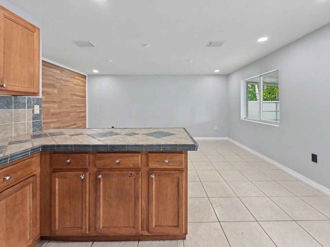 Building Photo - 13435 SW 257th Terrace