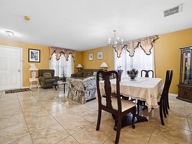 Building Photo - 4547 Ashtubula Ct